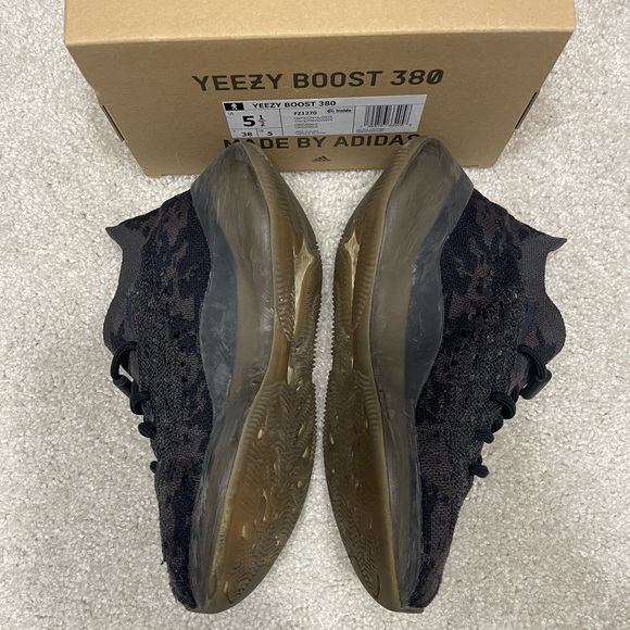 YEEZY BOOST 380 ONYX MENS 5.5 - Picture 3 of 6